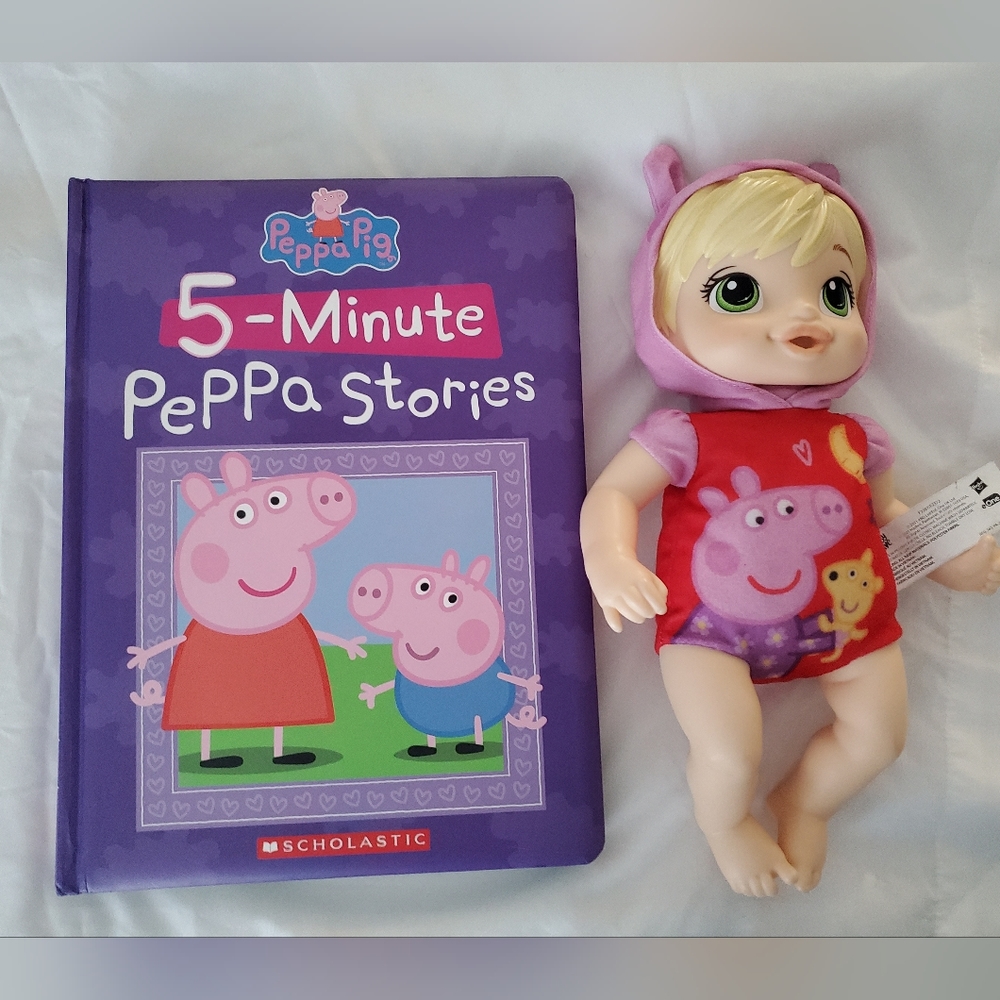: Peppa Pig 5-Minute Storybook and baby alive with plush body